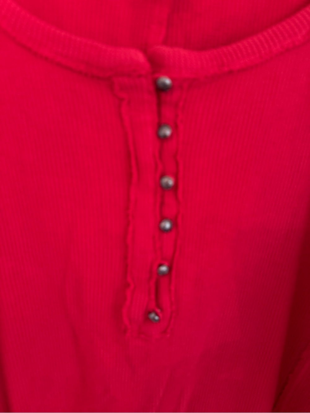 Lucky Brand Red Long-Sleeve Henley with Cable Sleeves *GREAT USED CONDITION* - Picture 4 of 10